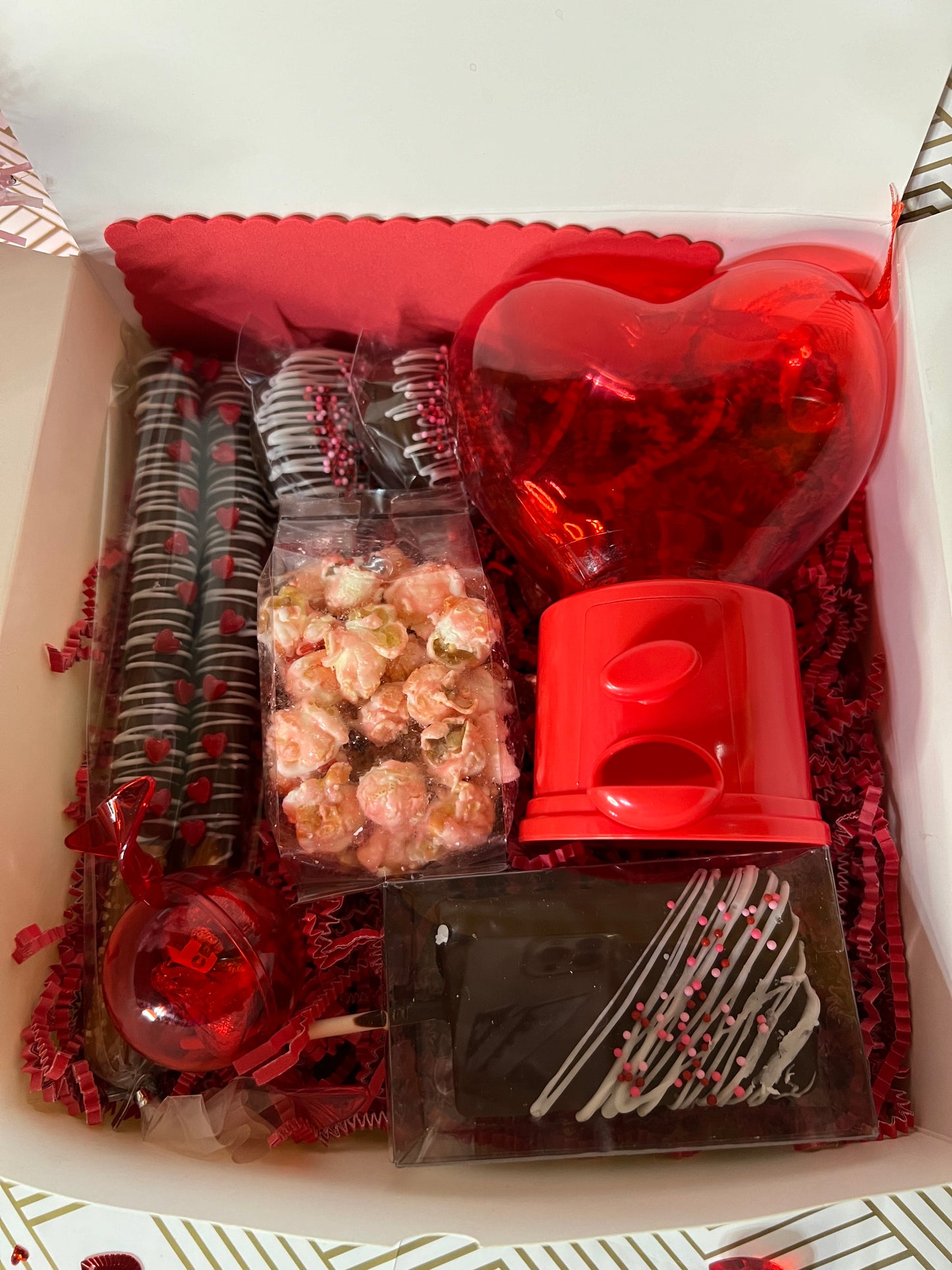 Kid’s Valentine Day Treat Boxes