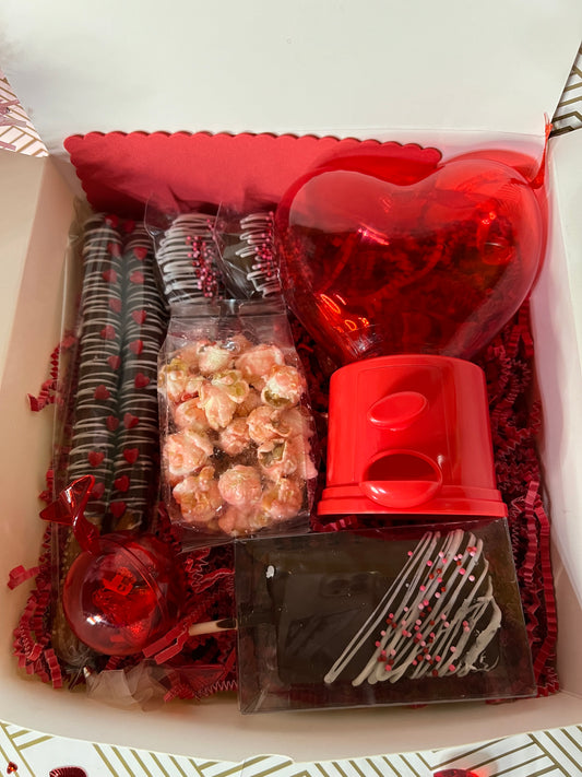 Kid’s Valentine Day Treat Boxes